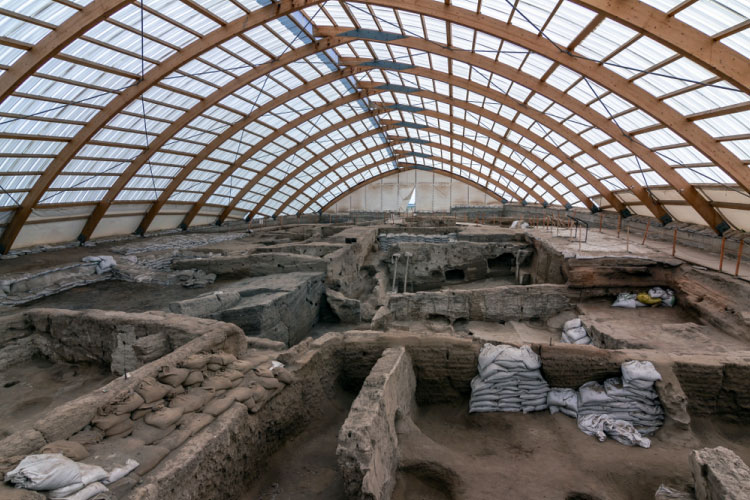恰塔霍裕克新石器时代遗址 - Çatalhöyük Neolitik Alanı