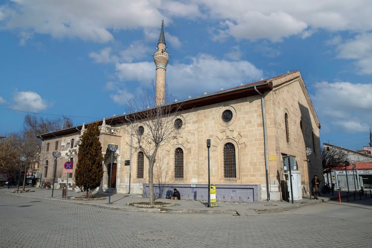 乌鲁大清真寺 – Ulu Cami