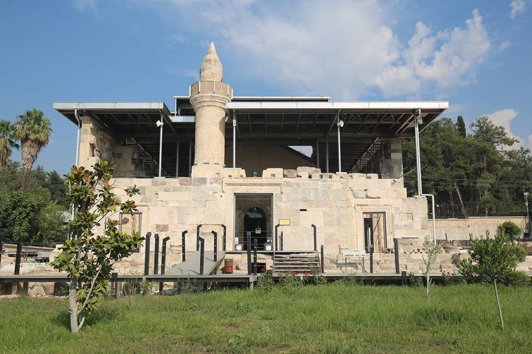 阿拉清真寺 – Ala Cami