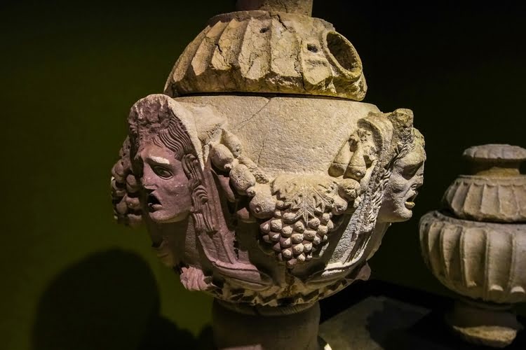 布尔杜尔考古博物馆 – Burdur Arkeoloji Müzesi
