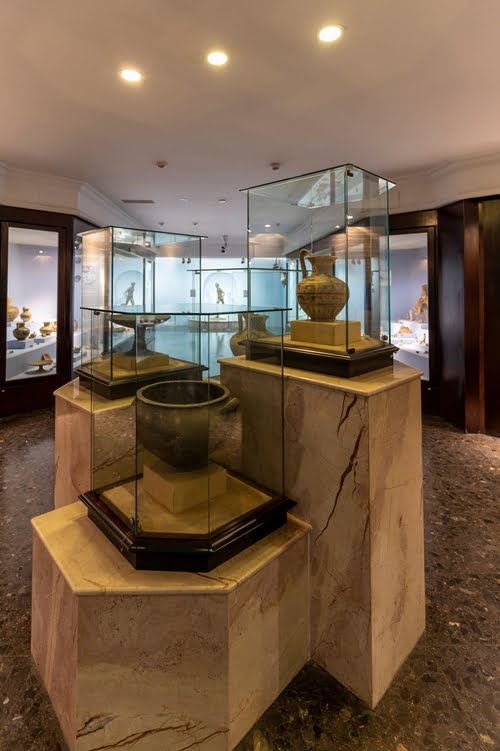 伊兹密尔考古博物馆 – İzmir Arkeoloji Müzesi