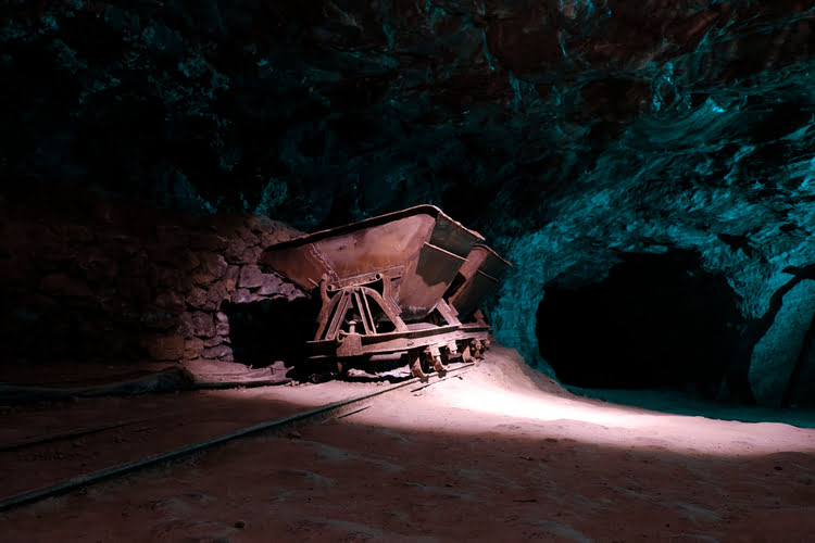 盐洞 – Tuz Mağarası