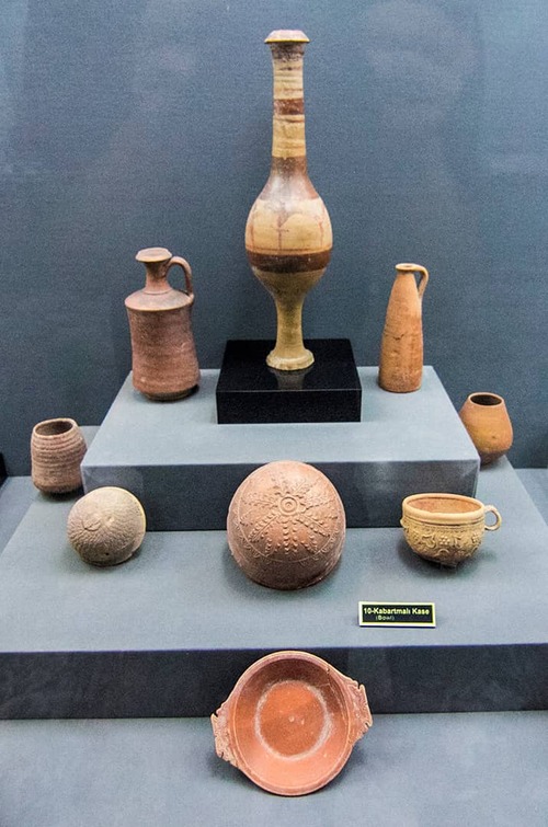 阿菲永卡拉希萨尔考古博物馆 – Afyonkarahisar Arkeoloji Müzesi