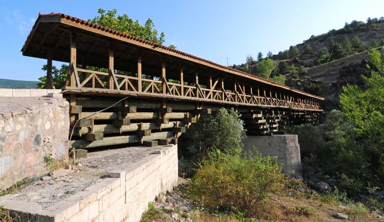 贝拉莫伦桥 – Bayramören Köprüsü