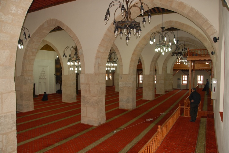 乌鲁清真寺 – Ulu Cami