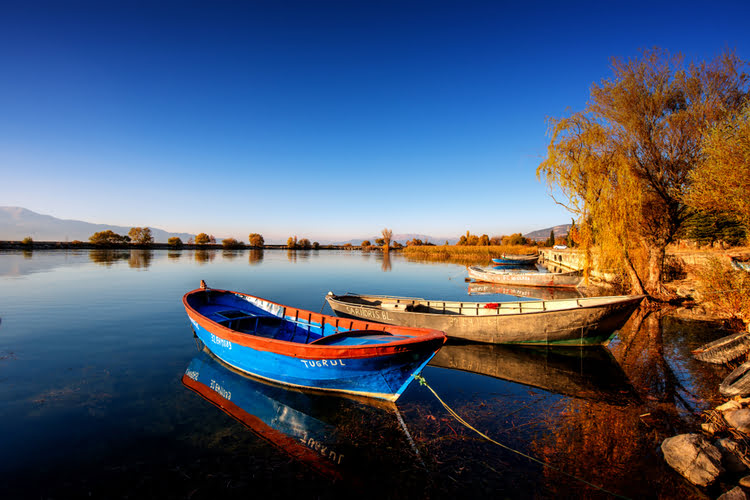 埃尔迪尔湖 – Eğirdir Gölü