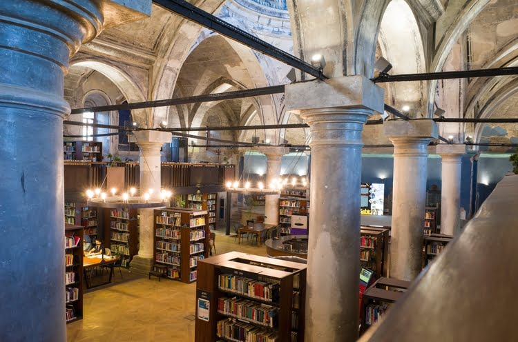开塞利市图书馆 – Kayseri Şehir Kütüphanesi