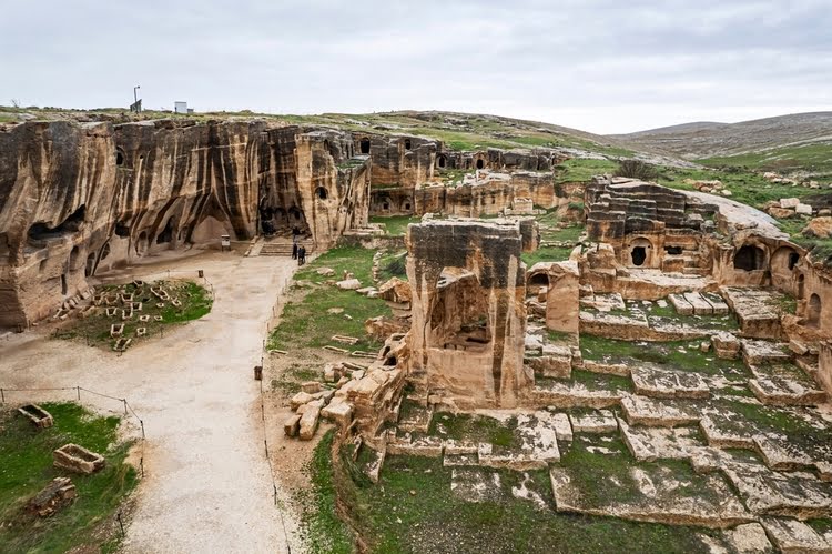 美索不达米亚的以弗所–达拉古城 – Mezopotamya’nın Efes’i Dara