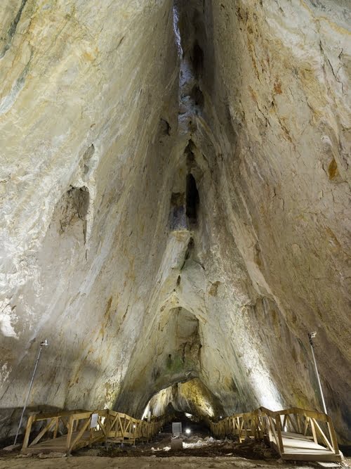 伊纳尔蒂洞穴 – İnaltı Mağarası