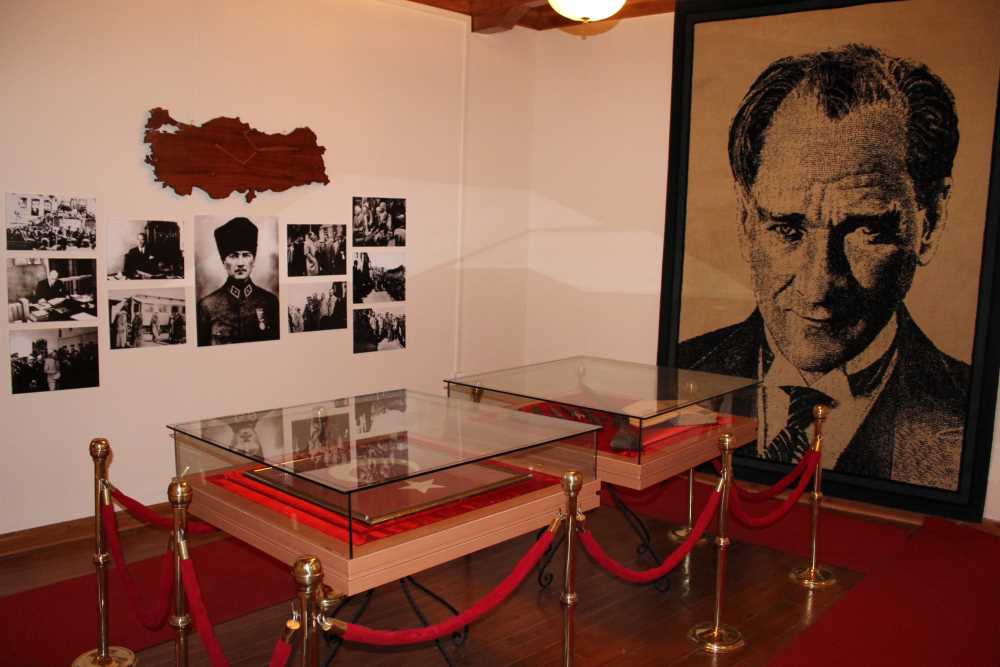 哈夫扎区的阿塔图尔克故居博物馆 – Havza Atatürk Evi Müzesi
