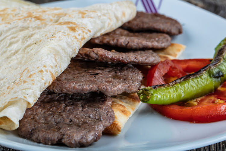锡瓦斯肉饼 – Sivas Köftesi