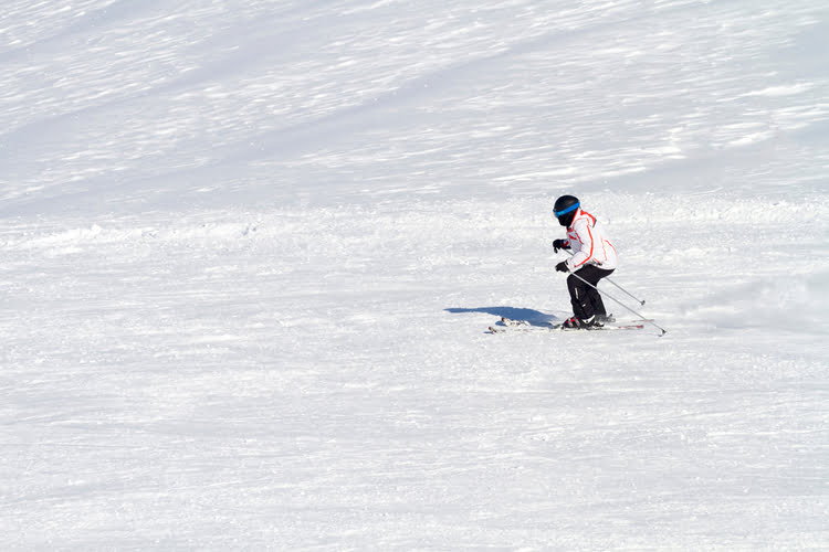 赫萨雷克滑雪场和滑翔伞 – Hesarek Kayak Merkezi ve Yamaç Paraşütü