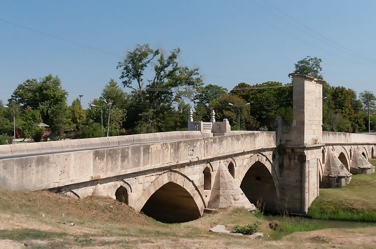 巴巴艾斯基清真寺和巴巴艾斯基桥 – Babaeski Cami ve Babaeski Köprüsü