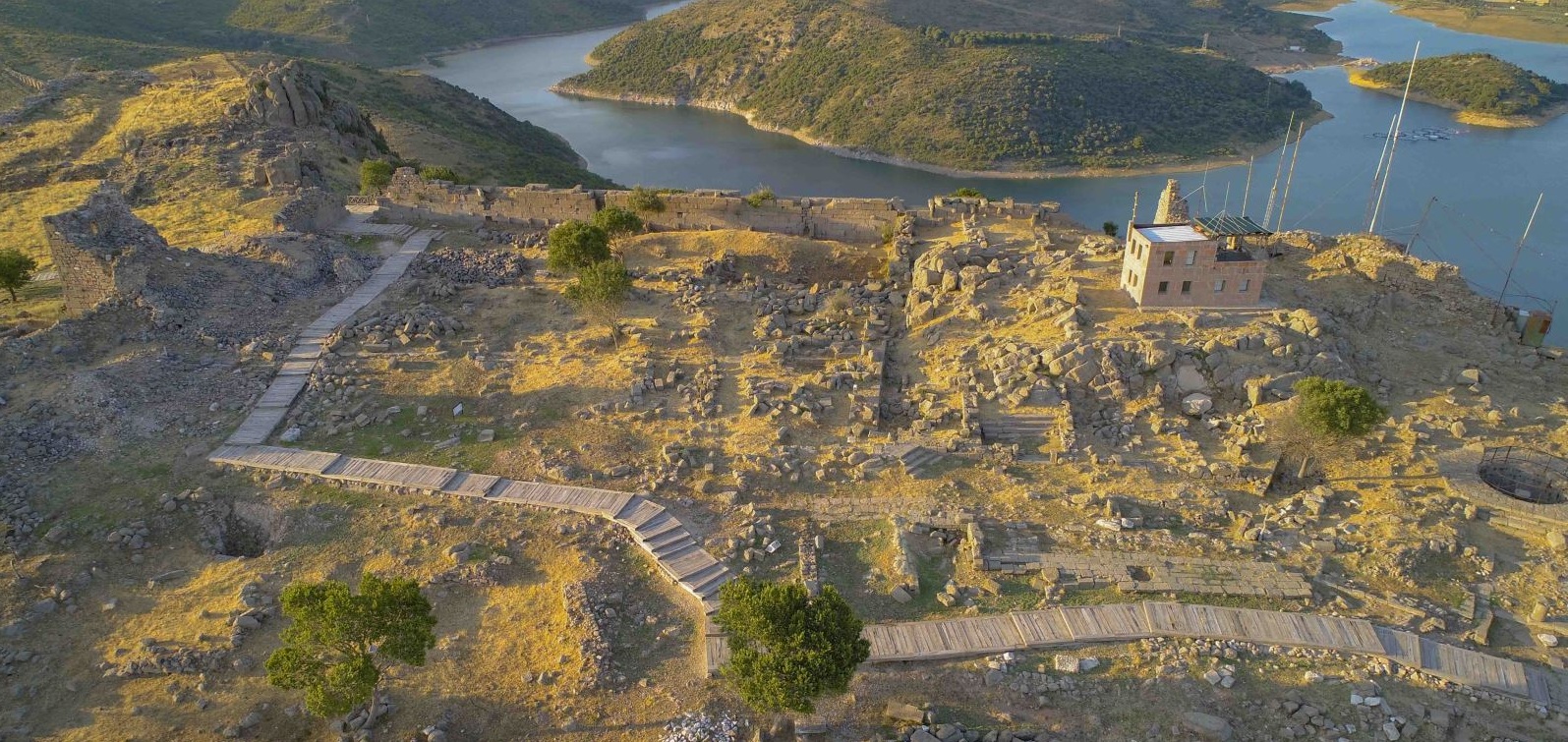 佩加蒙古城遗址（Bergama Akropol Ören Yeri）