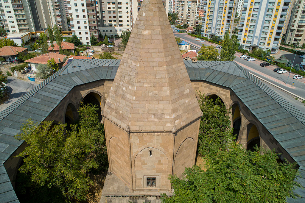 宅邸神学院