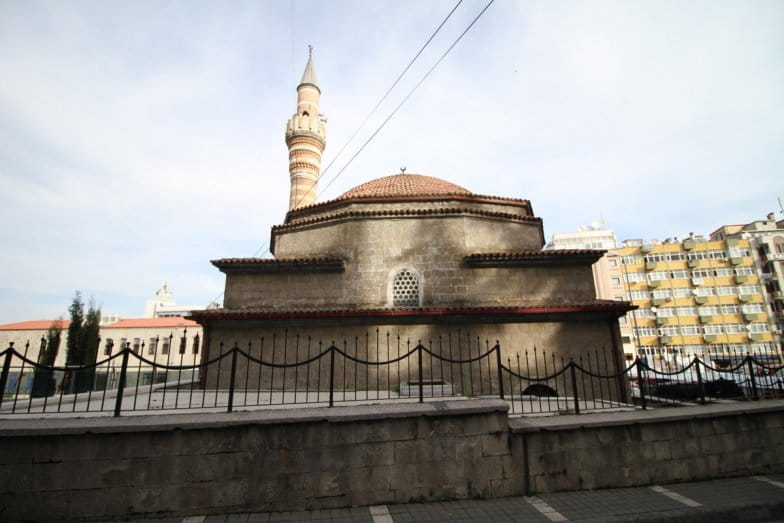 伊斯坎德尔帕夏清真寺 – İskender Paşa Camii