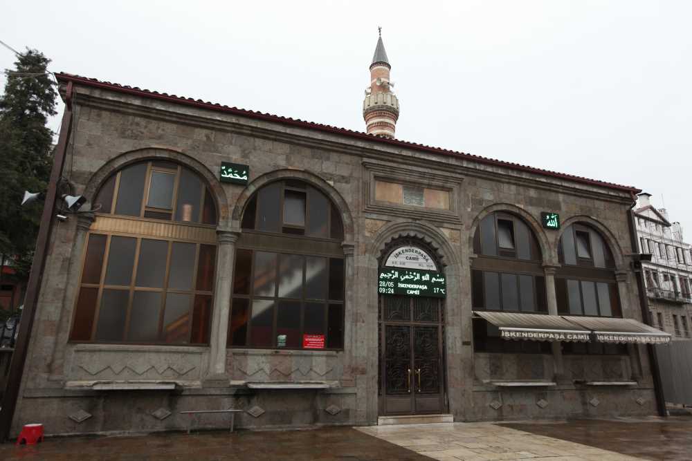 伊斯坎德尔帕夏清真寺 – İskender Paşa Camii