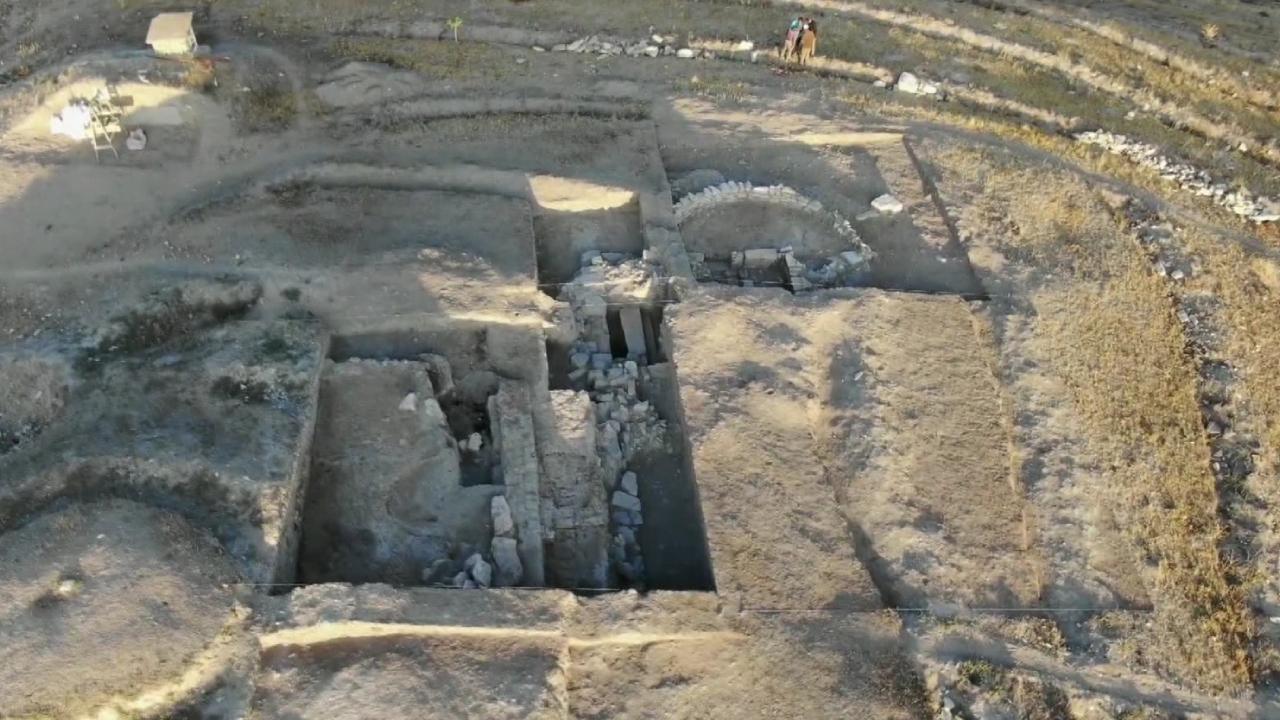 布于克特佩胡域克遗址 – Büyüktepe Höyüğü