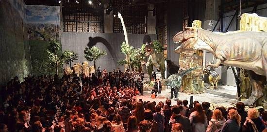 侏罗纪世界主题公园（Jurassic Land）